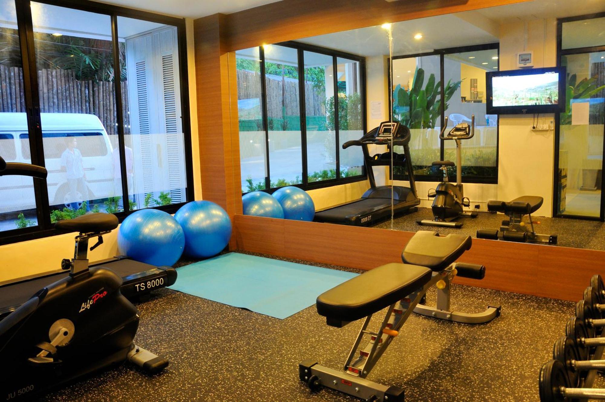 The Wave Hotel Patong Sha Пхукет Екстер'єр фото