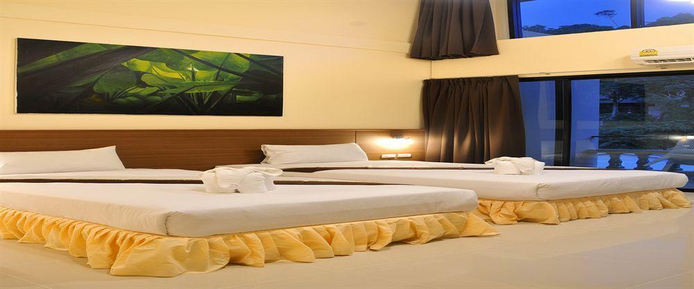 The Wave Hotel Patong Sha Пхукет Екстер'єр фото